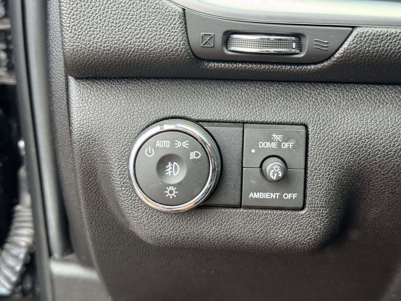 Used 2017 Chevrolet Traverse LT AWD/4WD image 18