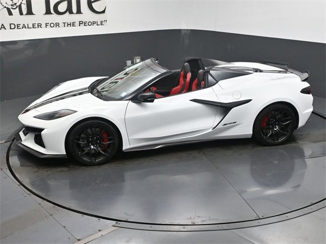 New 2026 Chevrolet Corvette Z06 w/ Stealth Interior Trim Package image 39