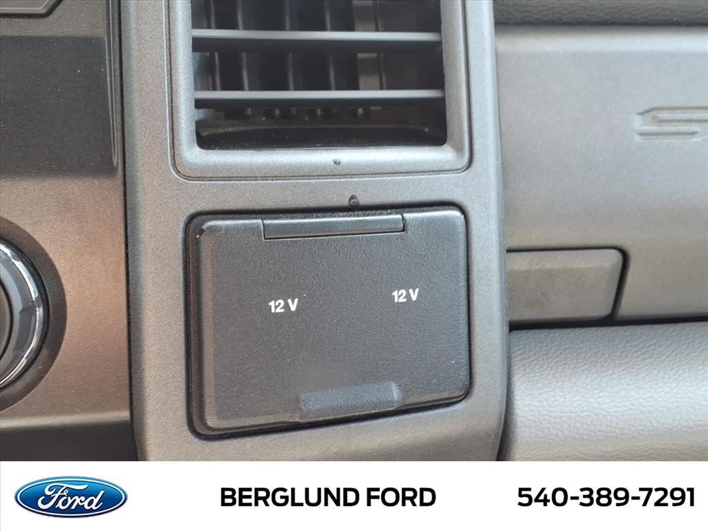 Used 2019 Ford F550 Luxury RWD image 25