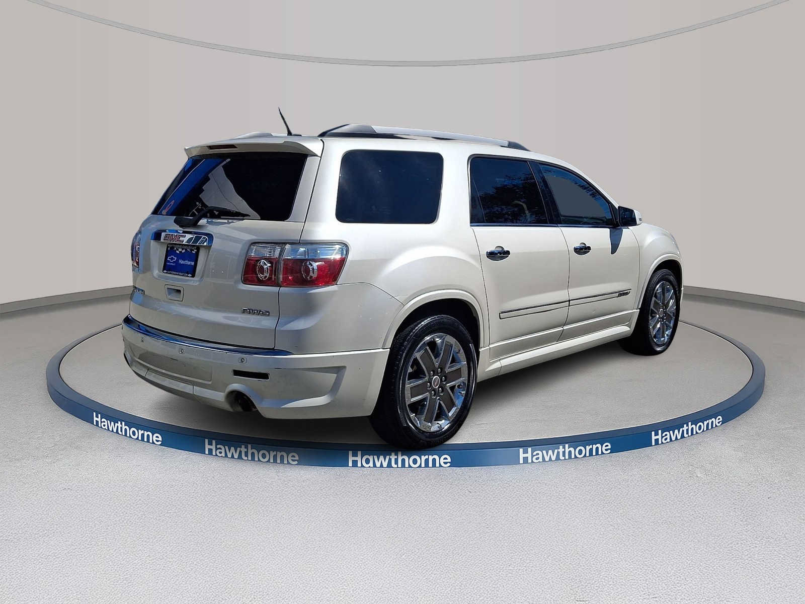 Used 2011 GMC Acadia Denali AWD/4WD image 6