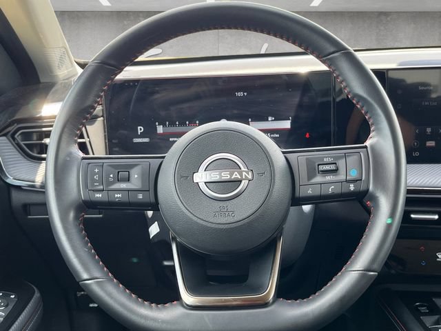 Used 2025 Nissan Kicks SR AWD/4WD image 21