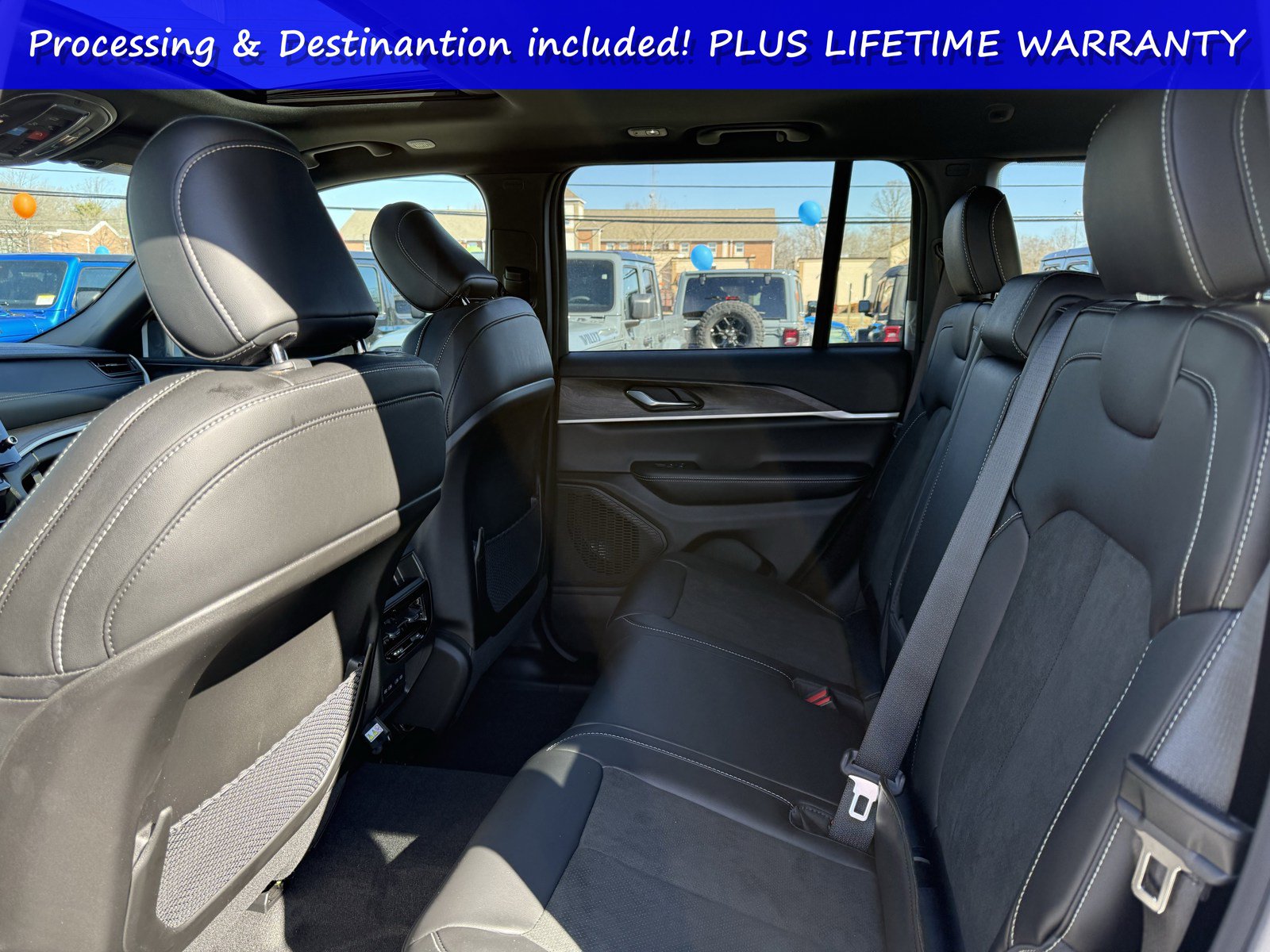 New 2026 Jeep Grand Cherokee Altitude AWD/4WD image 13
