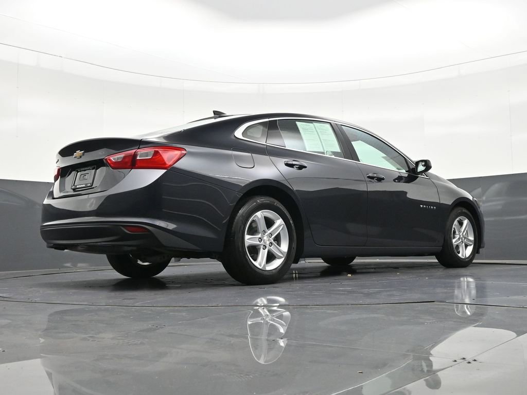 Used 2022 Chevrolet Malibu LS image 27