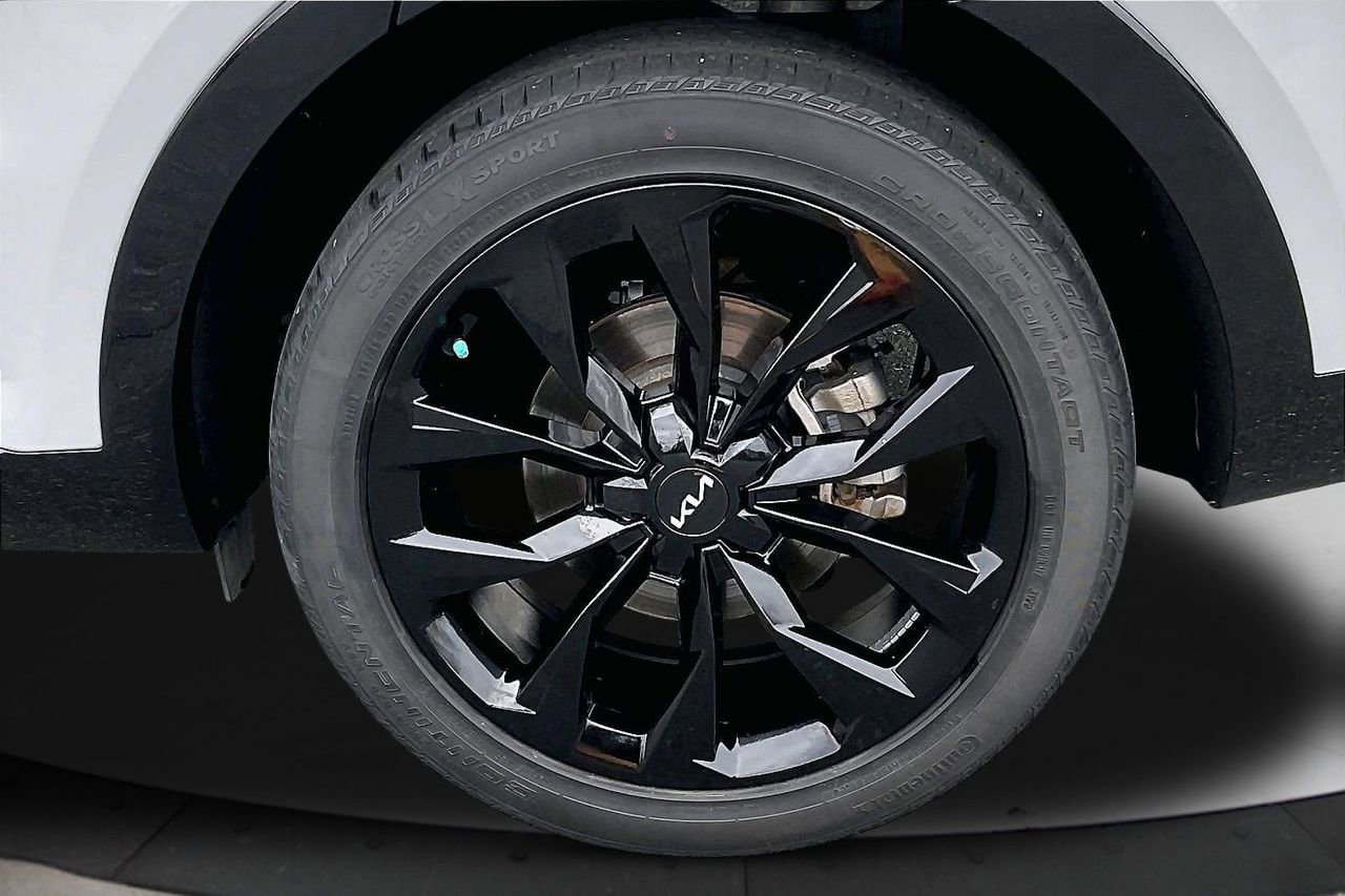 Used 2023 Kia Sorento SX image 38