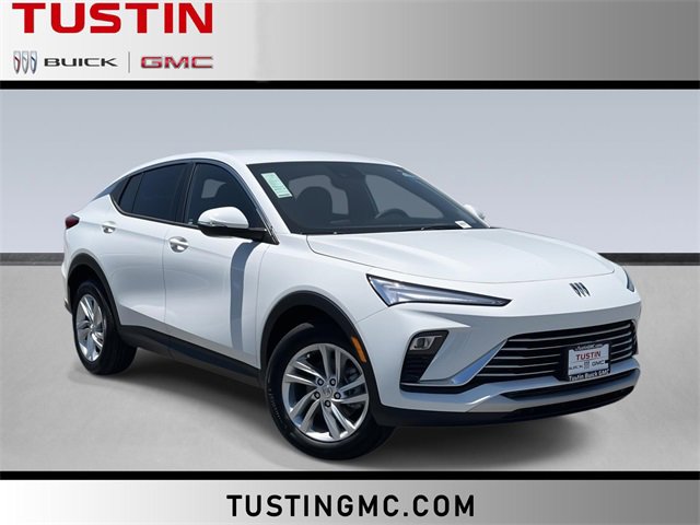 New 2025 Buick Envista Preferred image 1