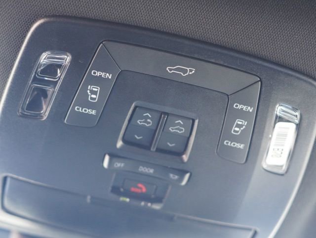 Certified 2026 Toyota Sienna XSE image 41