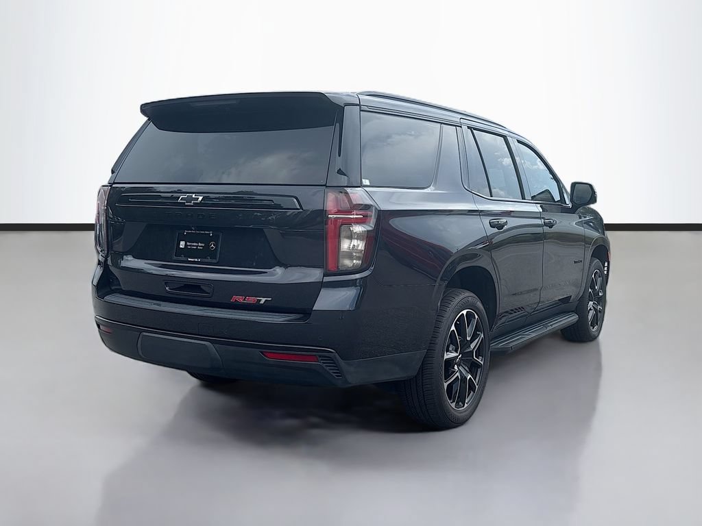 Used 2024 Chevrolet Tahoe RST w/ Luxury Package AWD/4WD image 3