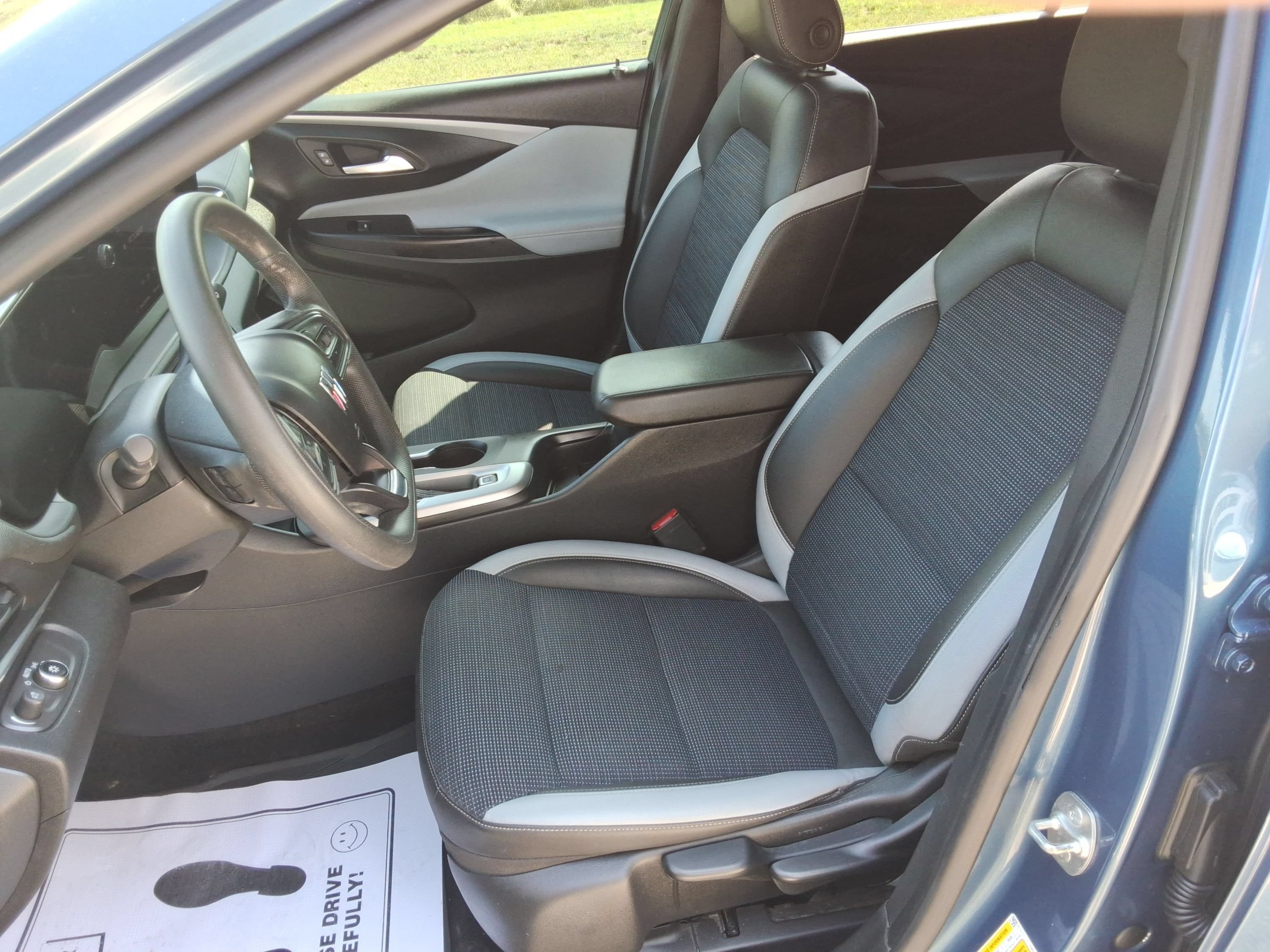 Used 2024 Buick Envista Preferred w/ Advanced Safety Package FWD image 29