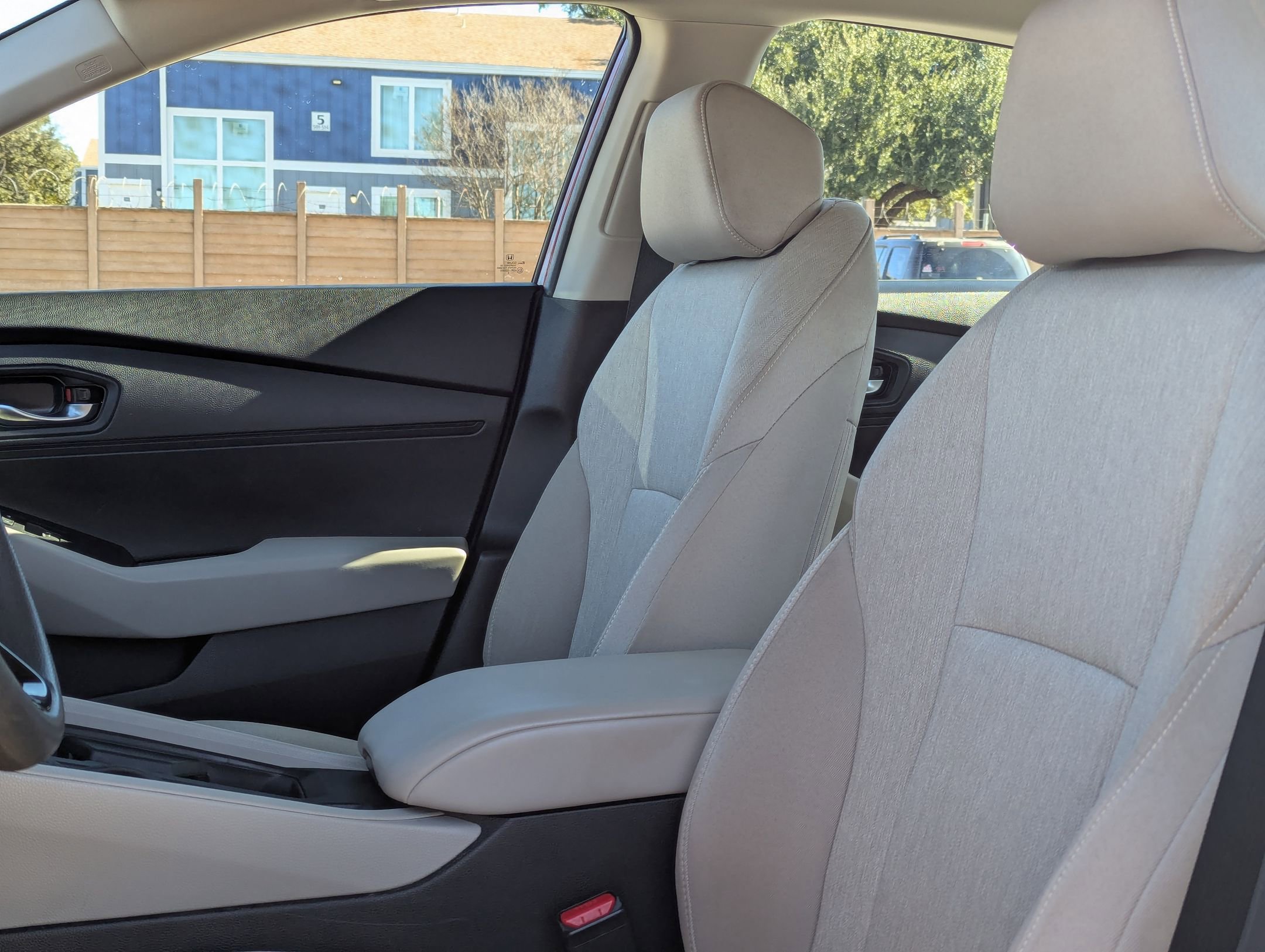 Used 2025 Honda Accord LX image 14