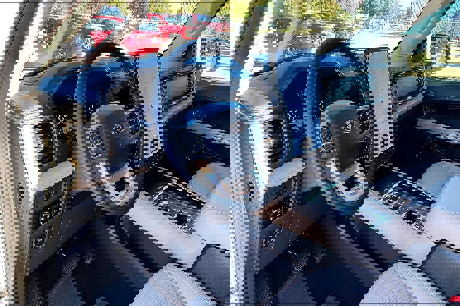 Used 2024 Ford Expedition Max Limited image 17