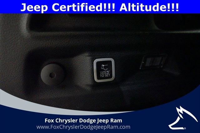 Certified 2023 Jeep Grand Cherokee L Laredo image 15