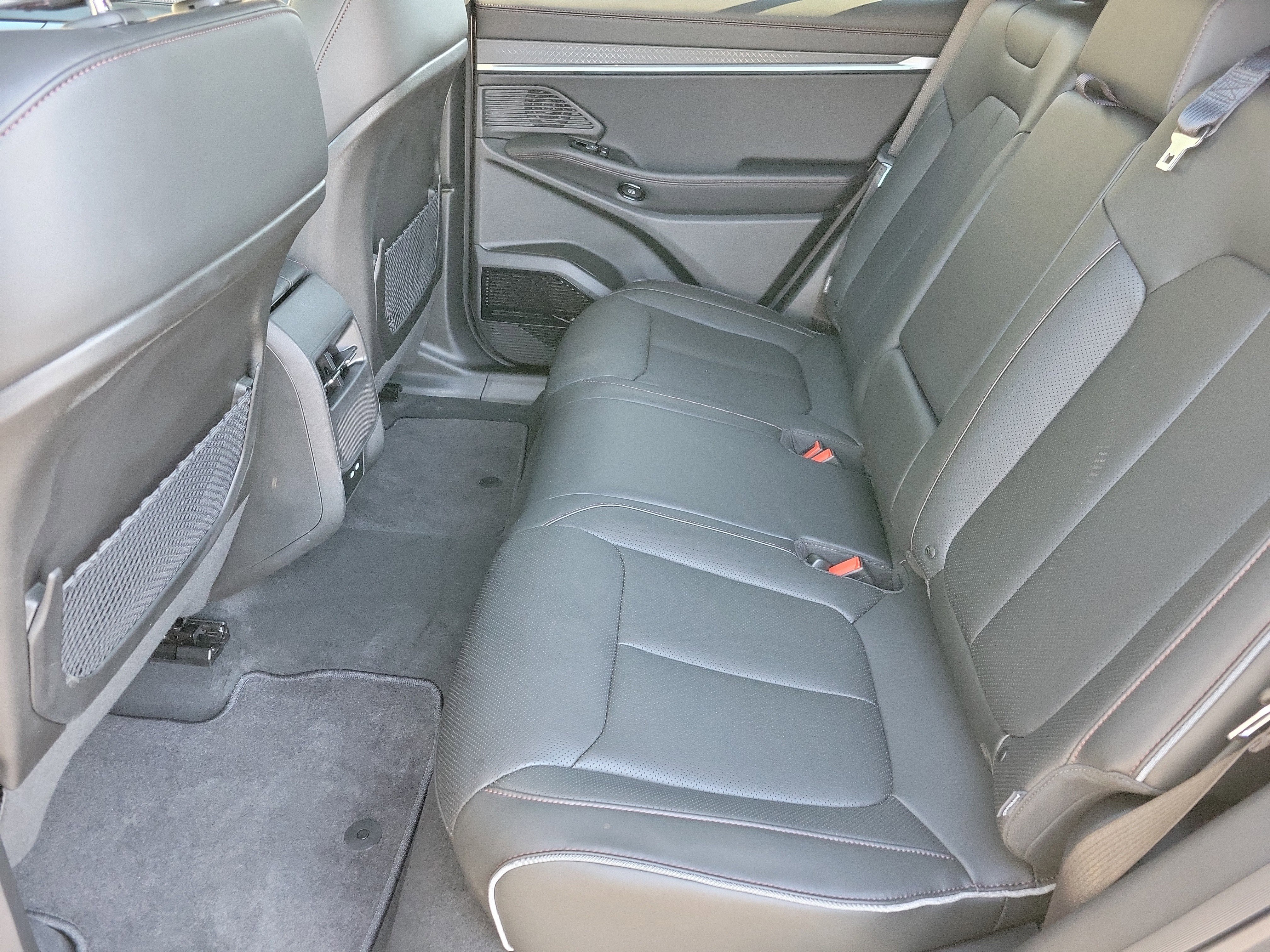 Used 2025 Jeep Wagoneer S Limited image 10