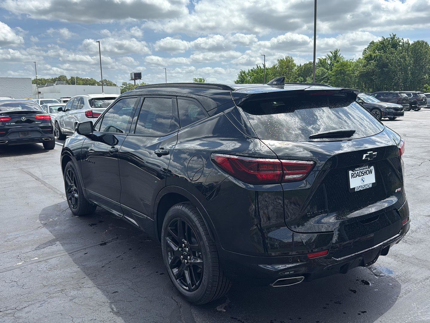 Used 2025 Chevrolet Blazer RS w/ Driver Confidence II Package FWD image 3