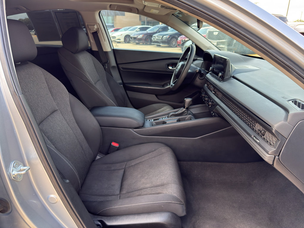 Used 2024 Honda Accord EX image 13