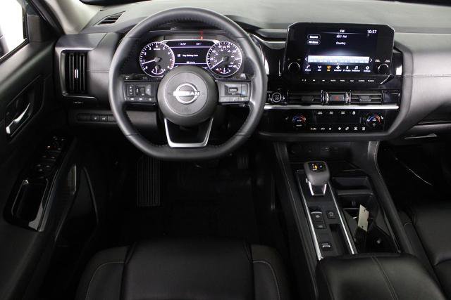 Certified 2024 Nissan Pathfinder SL w/ Cargo Package FWD image 7
