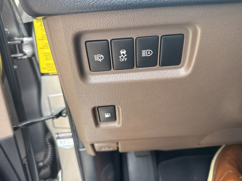 Used 2020 Lexus GX 460 Premium w/ Premium Package AWD/4WD image 23
