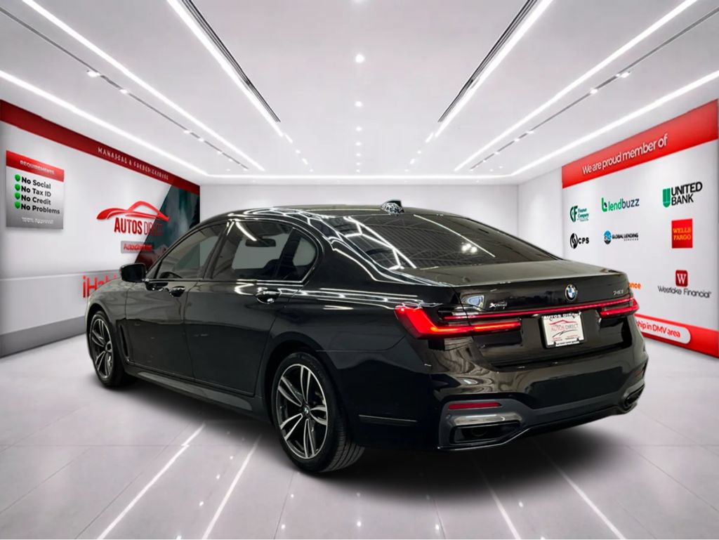 Used 2021 BMW 740i xDrive w/ M Sport Package AWD/4WD image 5