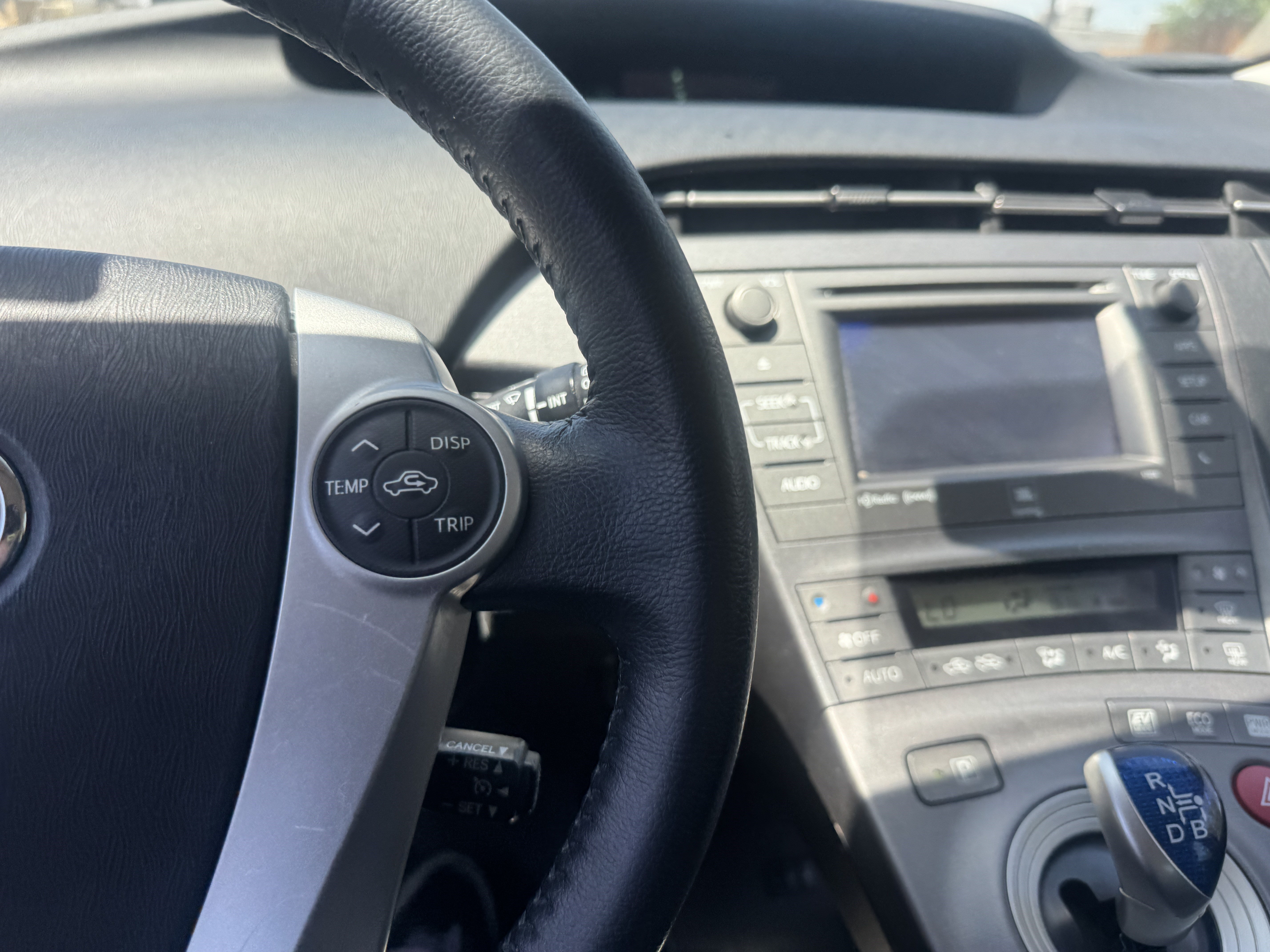 Used 2013 Toyota Prius Five FWD image 30
