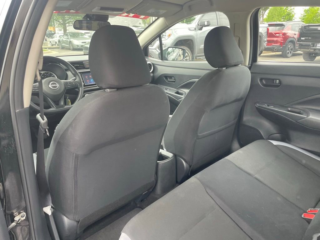Used 2025 Nissan Versa S FWD image 21