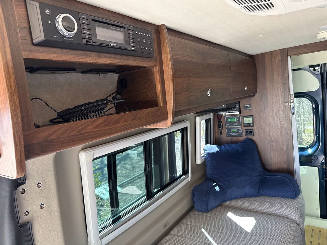 Used 2019 RAM ProMaster 3500 w/ RV Ready Prep Package FWD image 31