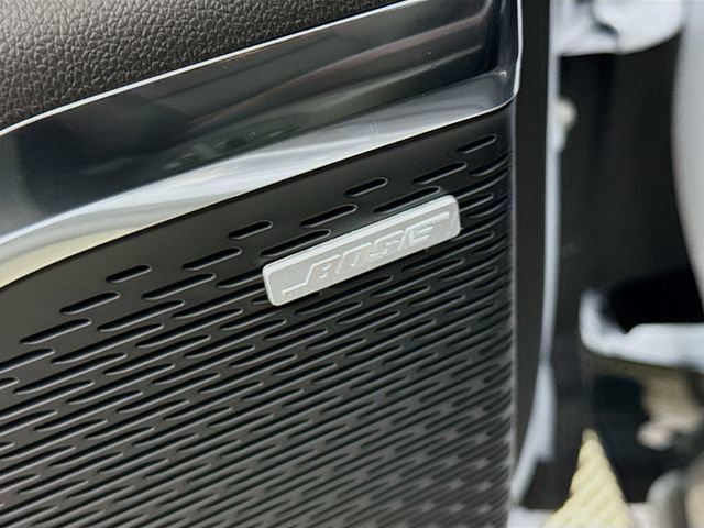 New 2026 Chevrolet Traverse RS image 21