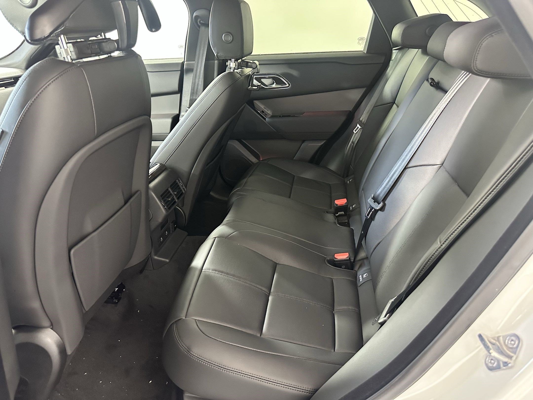 New 2026 Land Rover Range Rover Velar S image 12