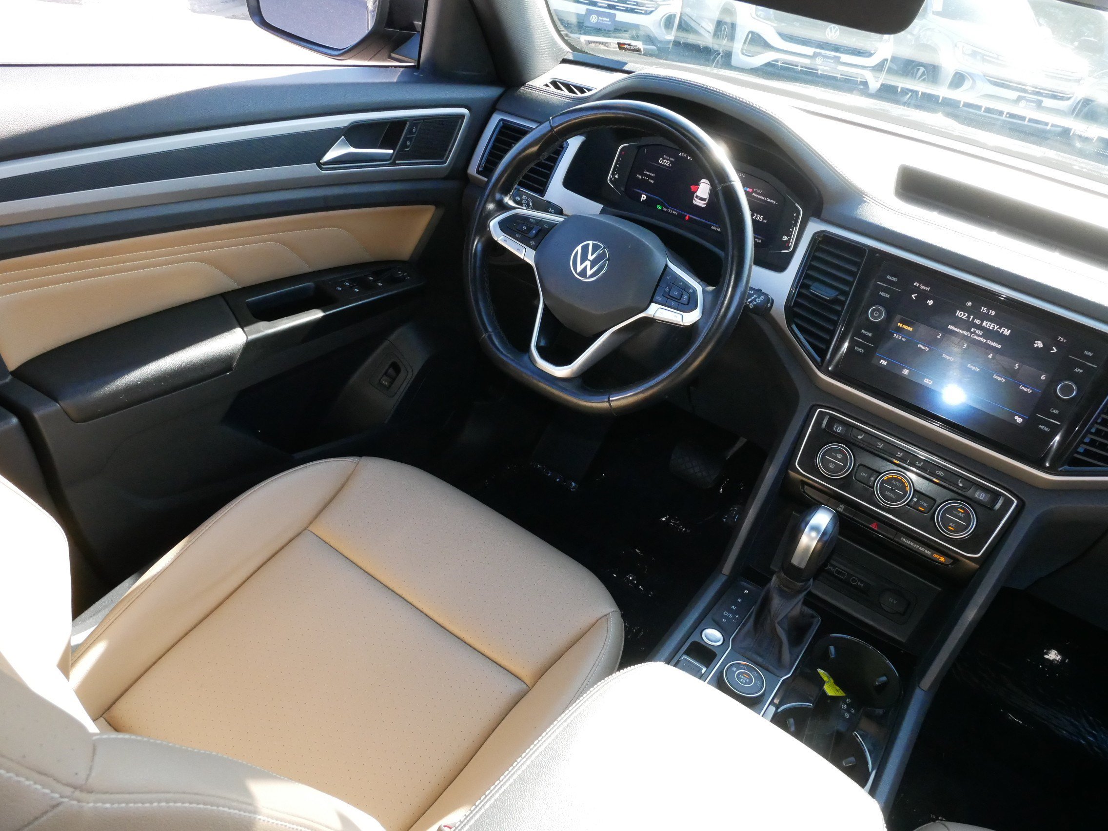 Used 2020 Volkswagen Atlas Cross Sport SEL AWD/4WD image 9