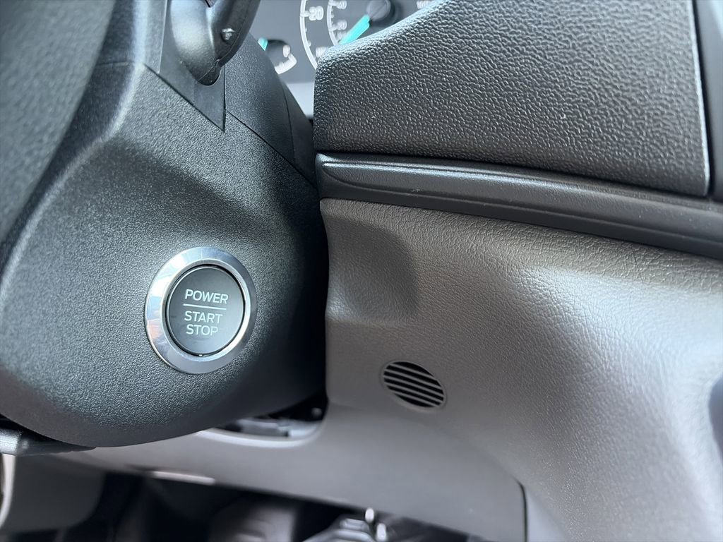 New 2024 Ford Transit 250 148 Medium Roof w/ Load Area Protection Package RWD image 28