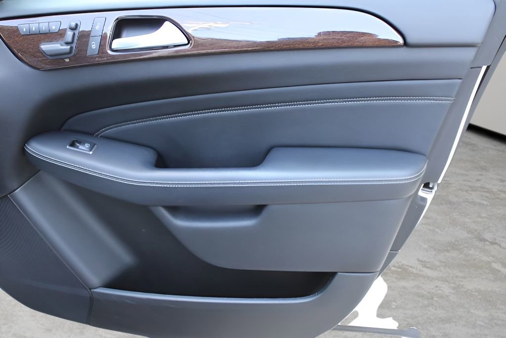 Used 2012 Mercedes-Benz ML 350 4MATIC image 26