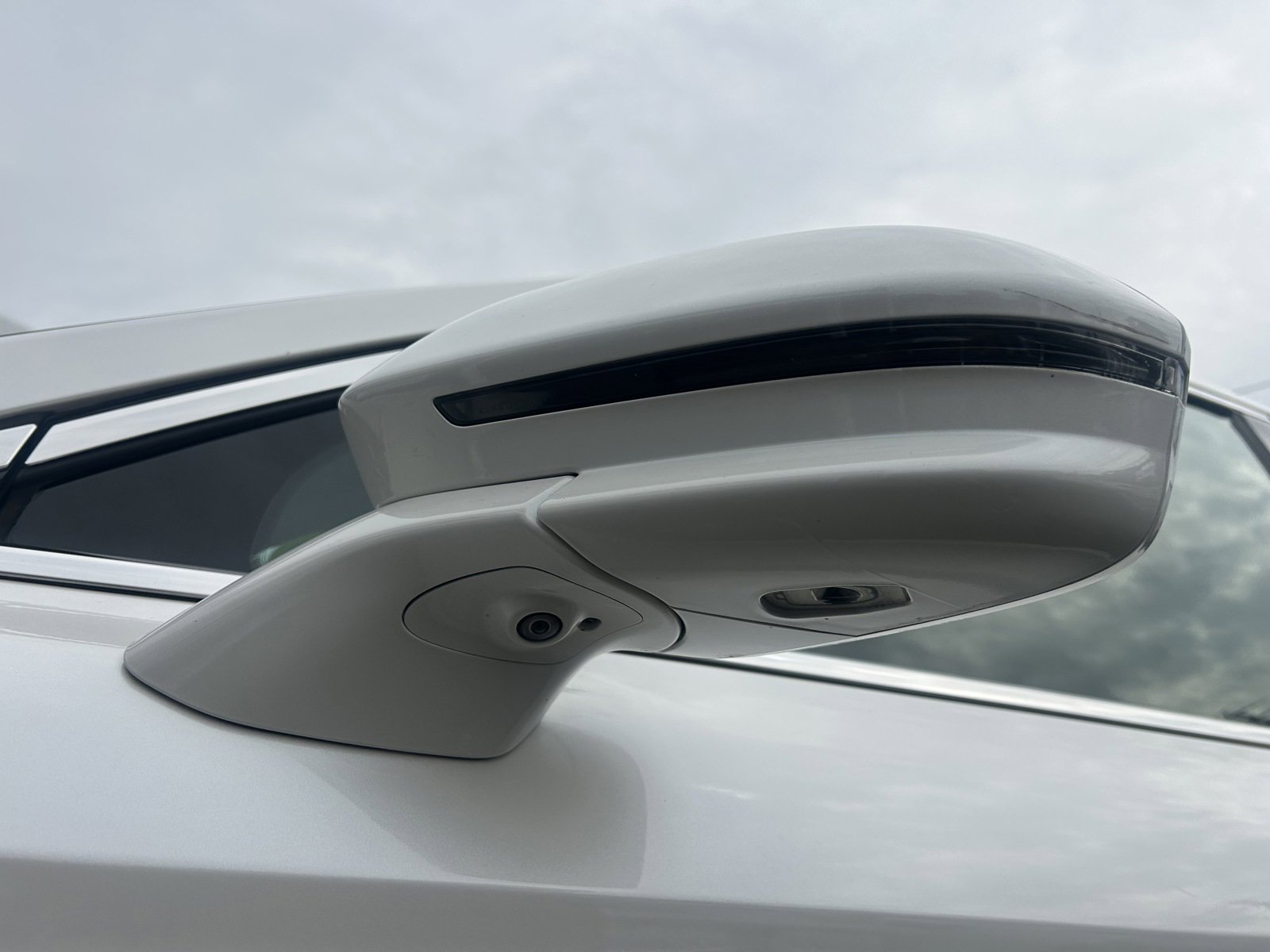 Used 2016 Lincoln MKX Reserve w/ Technology Package image 36