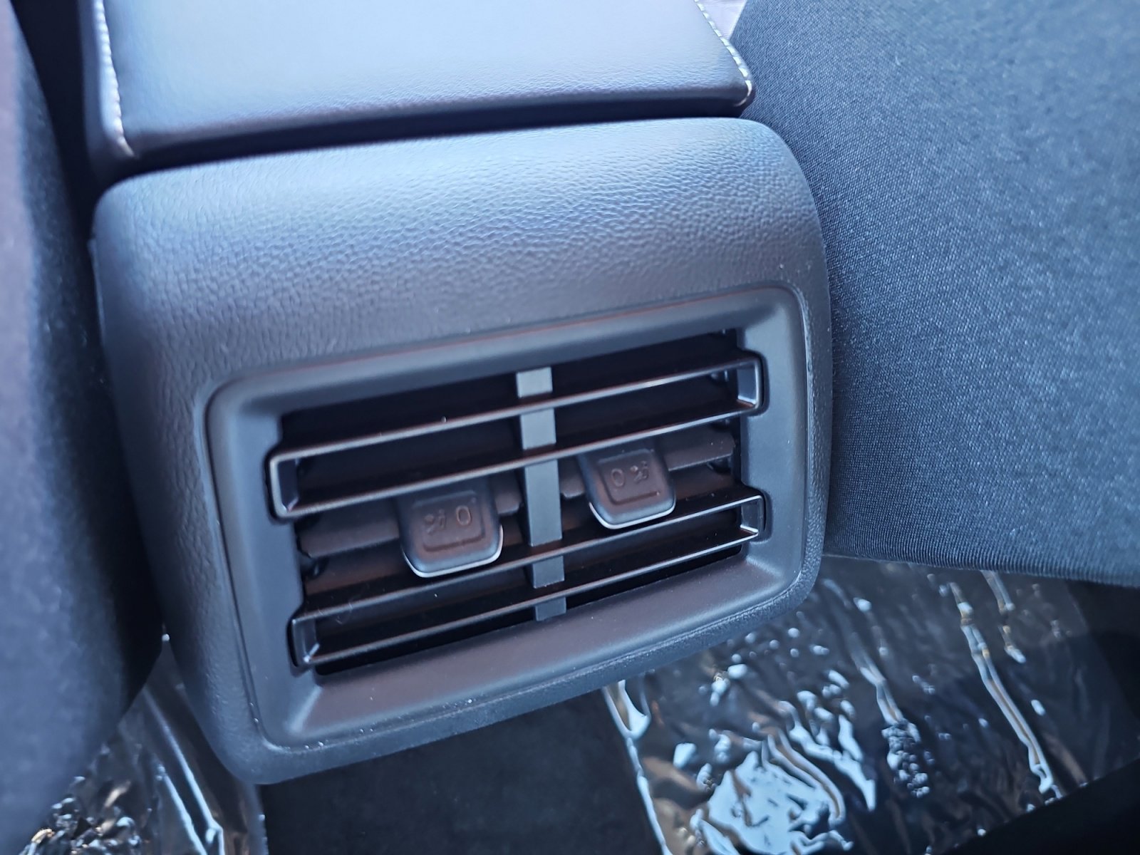 New 2025 Volkswagen Tiguan S image 30