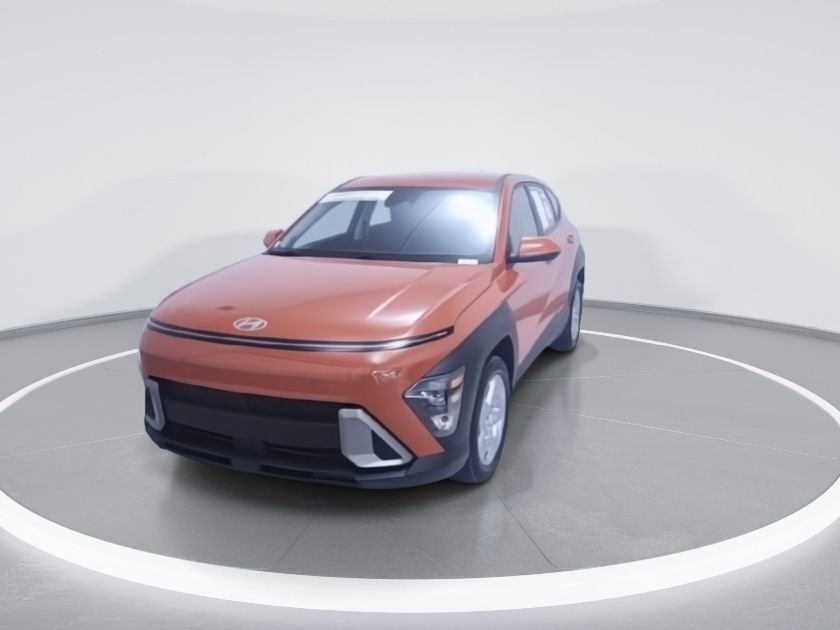 Used 2025 Hyundai Kona SE image 6