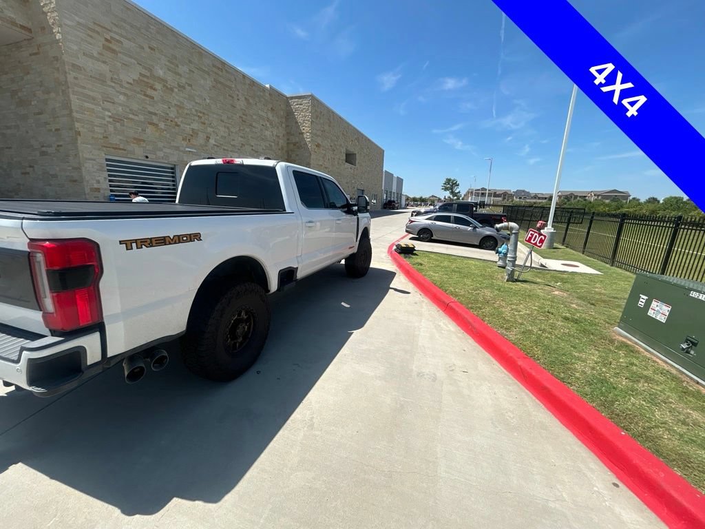 Used 2024 Ford F250 Platinum AWD/4WD image 8