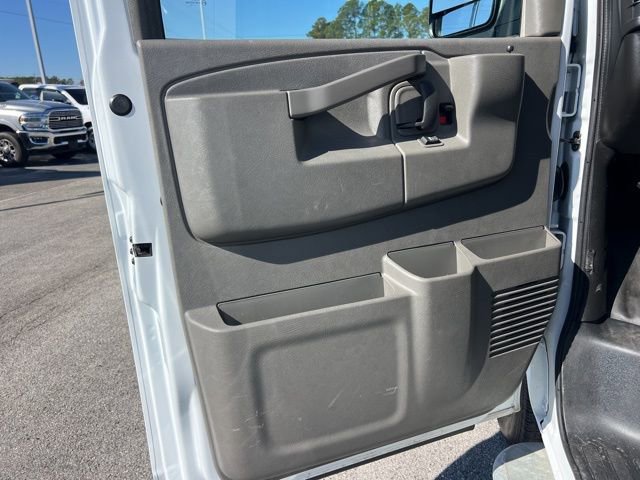 Used 2024 Chevrolet Express 2500 w/ Driver Convenience Package image 19