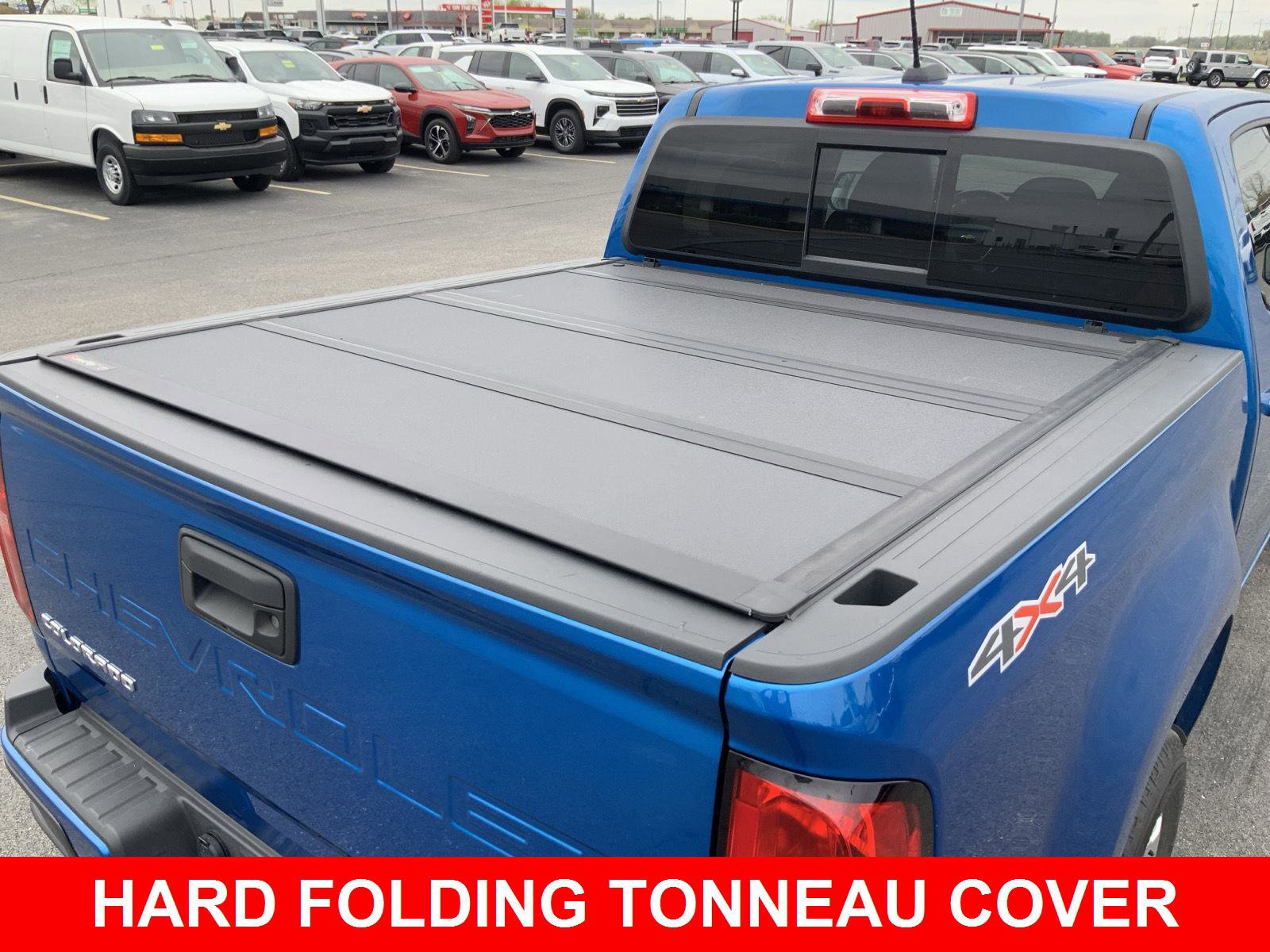 Used 2022 Chevrolet Colorado LT w/ Luxury Package image 18