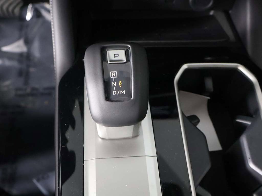 New 2026 Mitsubishi Outlander SE image 49