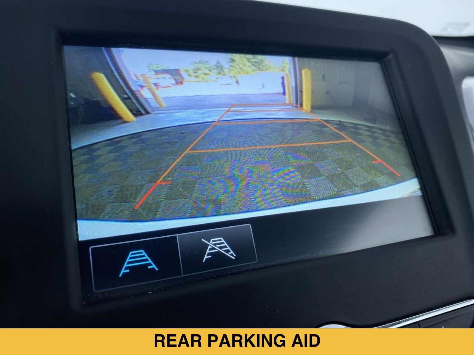 Used 2018 Chevrolet Equinox LT FWD image 6