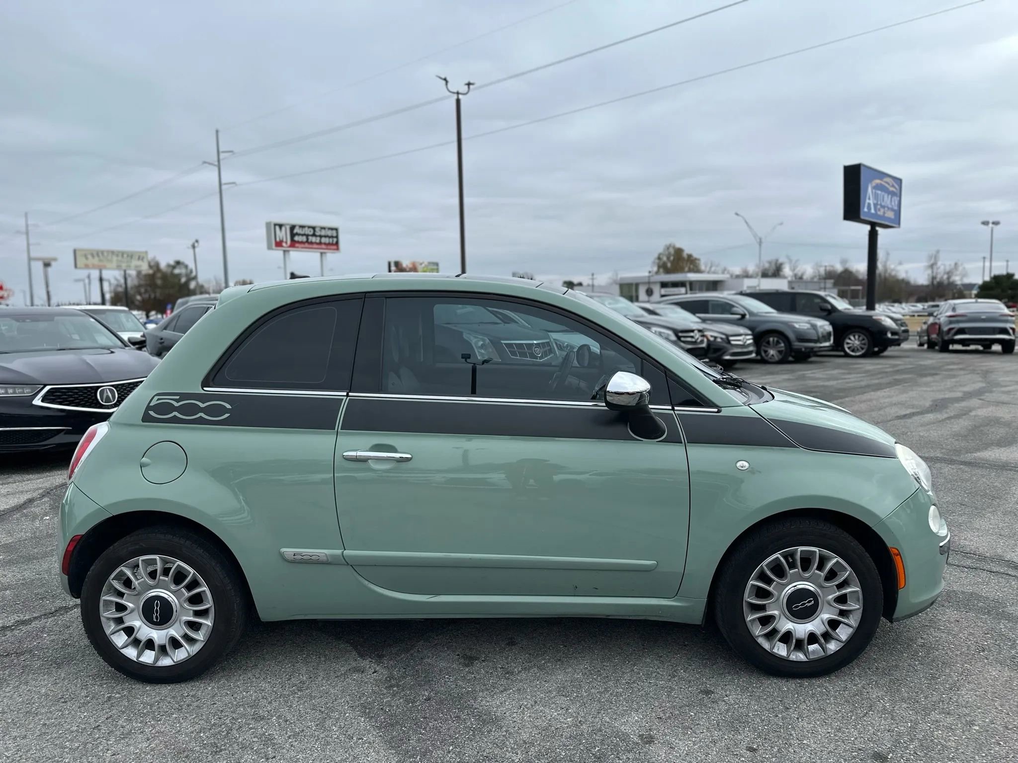Used 2015 FIAT 500 Lounge w/ Luxury Leather Package image 5