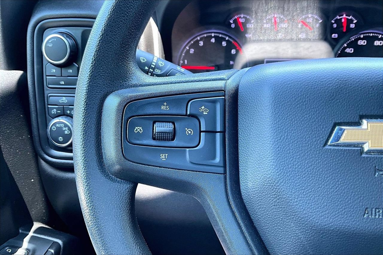 Used 2024 Chevrolet Silverado 2500 Custom w/ Custom Convenience Package AWD/4WD image 26