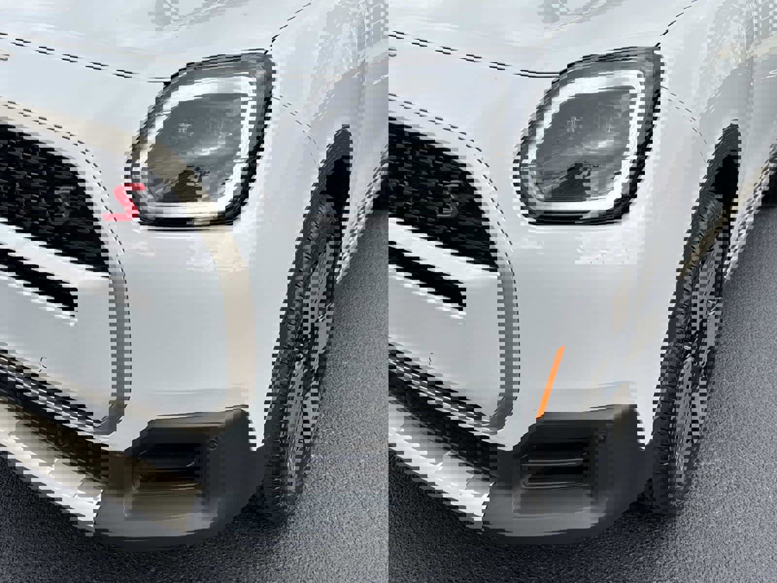 Certified 2025 MINI Cooper Countryman S w/ Comfort Package Max image 9