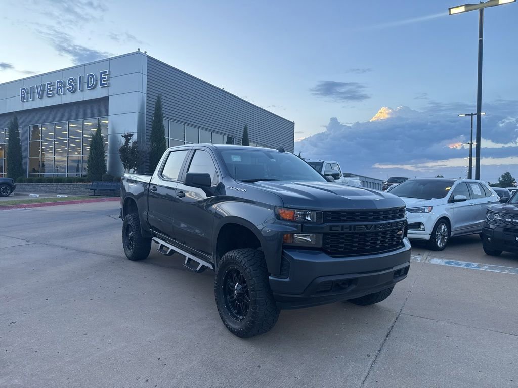 Used 2020 Chevrolet Silverado 1500 Custom w/ Custom Value Package