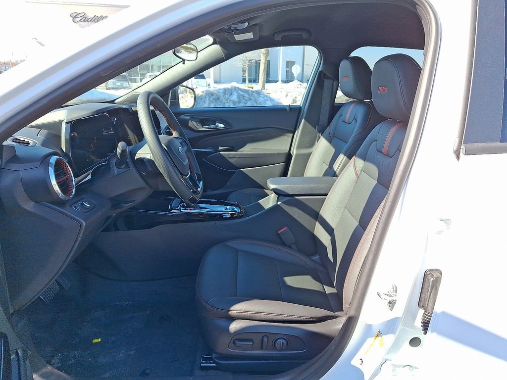 New 2026 Chevrolet Trax RS w/ Driver Confidence Package image 6