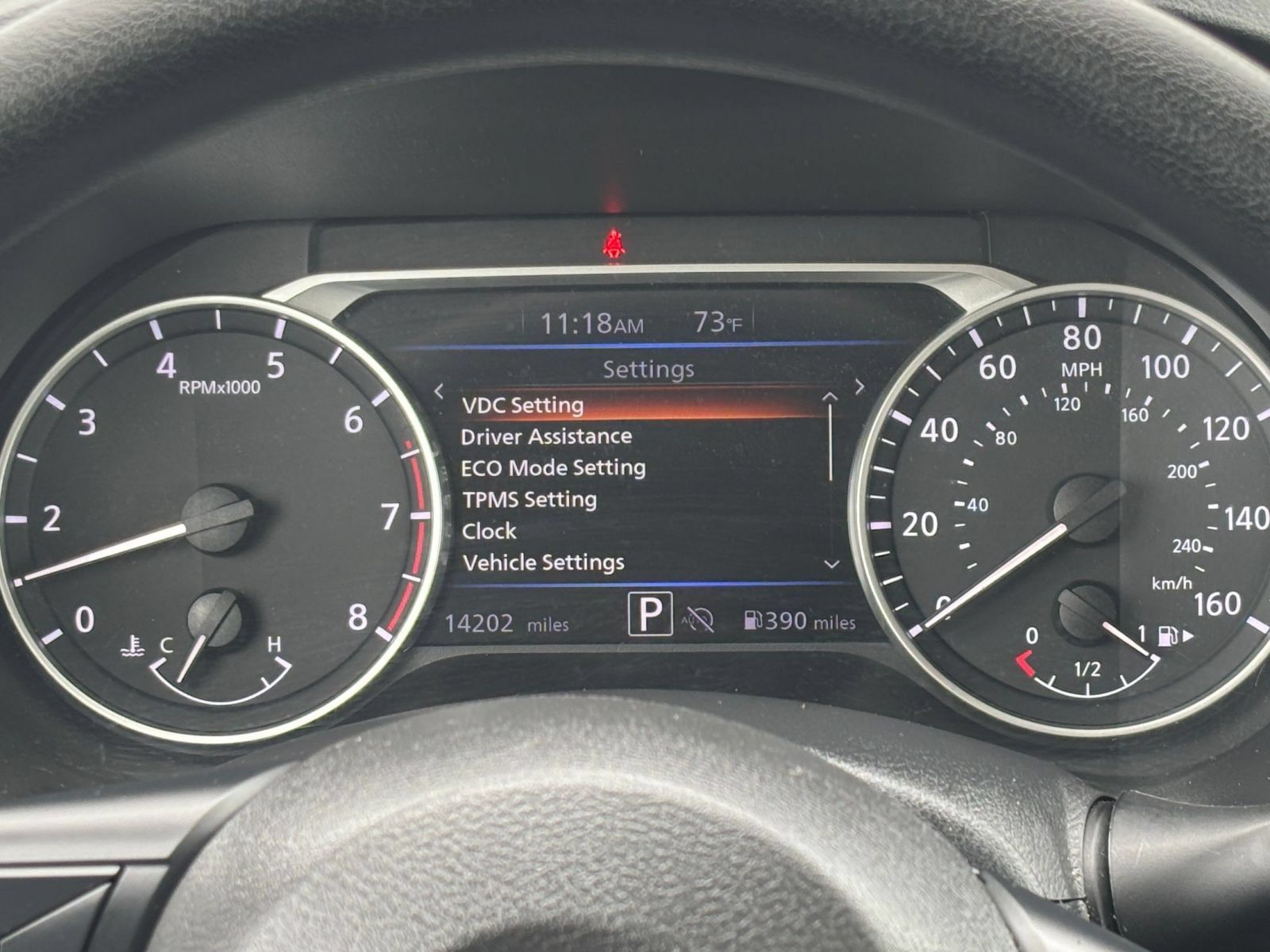 Used 2025 Nissan Sentra SV FWD image 35