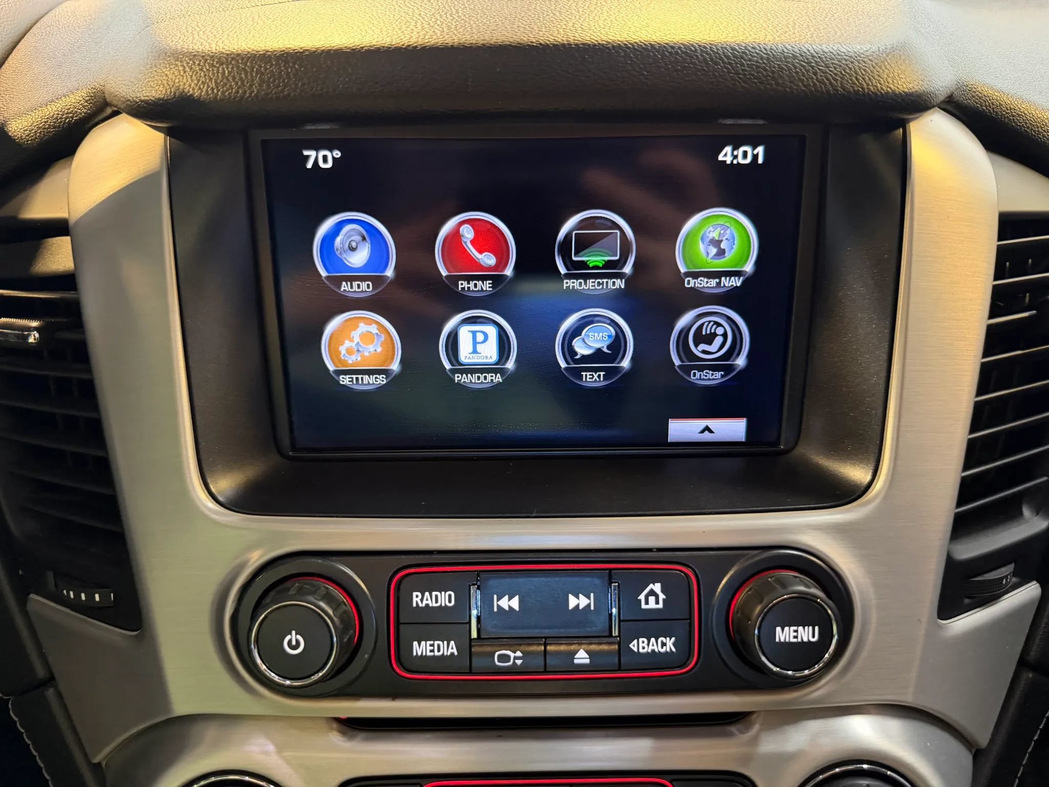 Used 2016 GMC Yukon SLE w/ HD Trailering Package AWD/4WD image 14