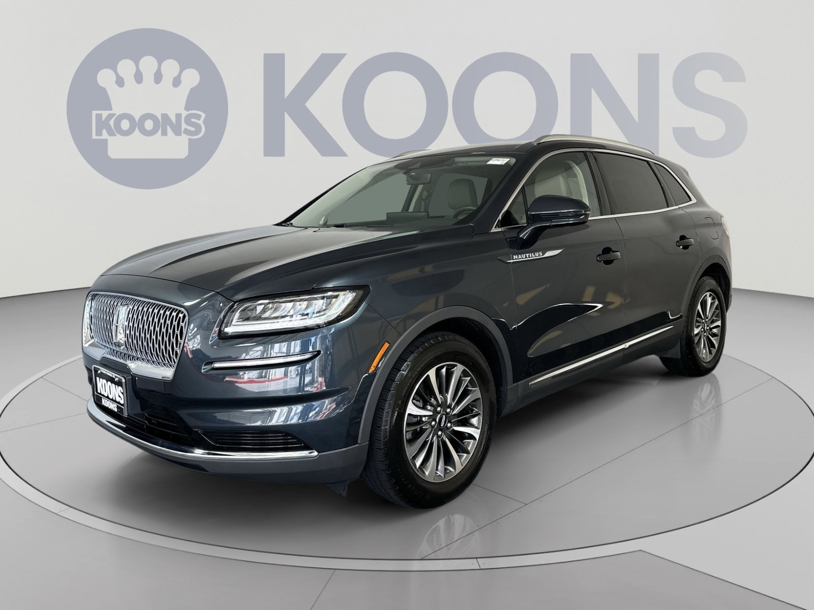 Used 2023 Lincoln Nautilus AWD w/ Premium Package image 1