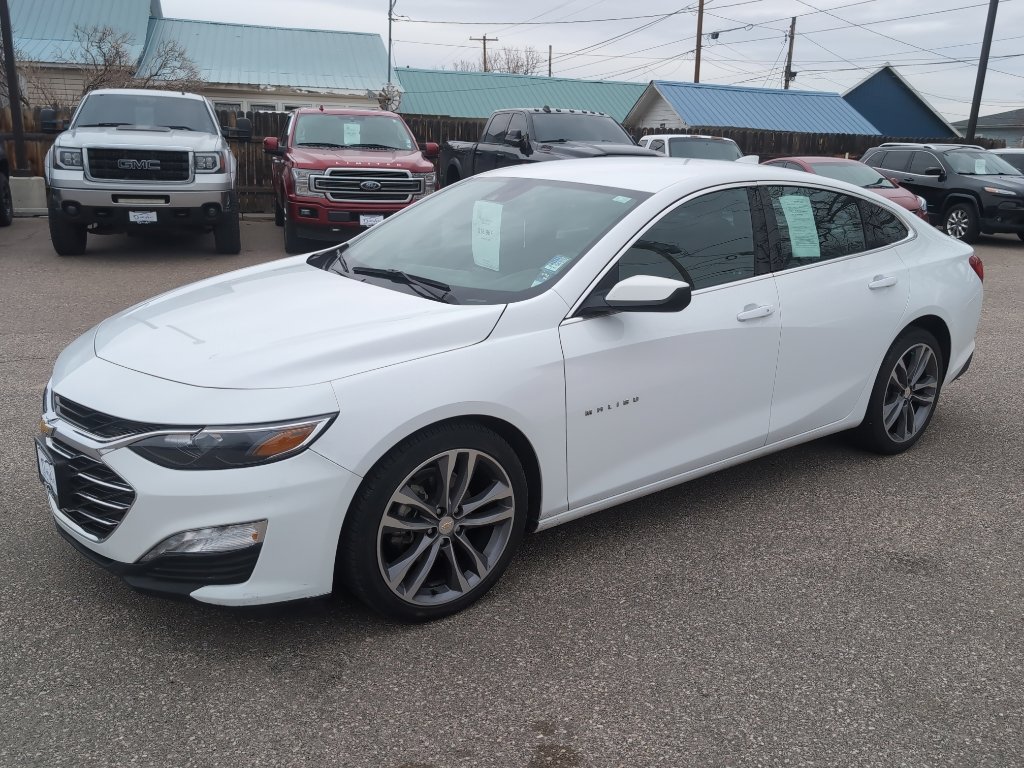 Used 2023 Chevrolet Malibu LT image 2