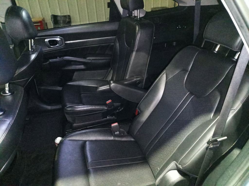 Used 2023 Kia Sorento SX image 23