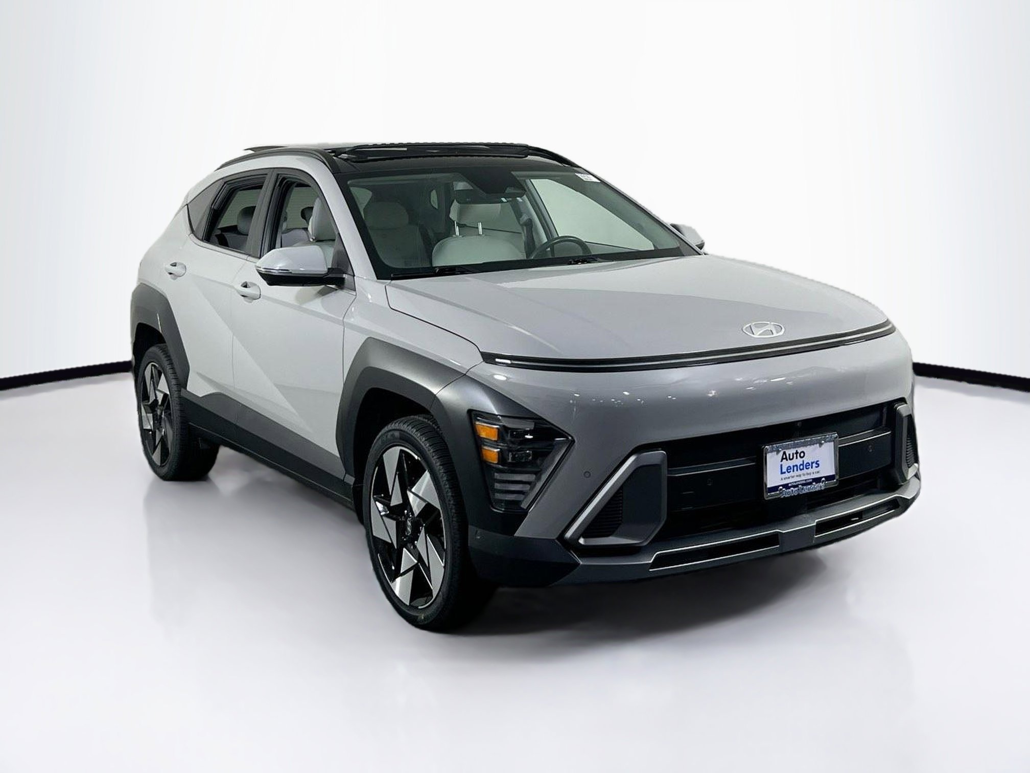 Used 2024 Hyundai Kona Limited image 3