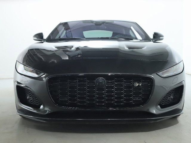 Used 2024 Jaguar F-TYPE R image 13