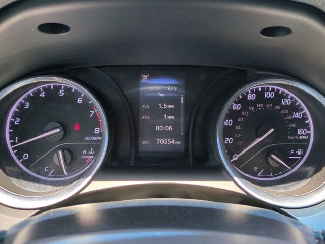 Used 2018 Toyota Camry LE FWD image 30